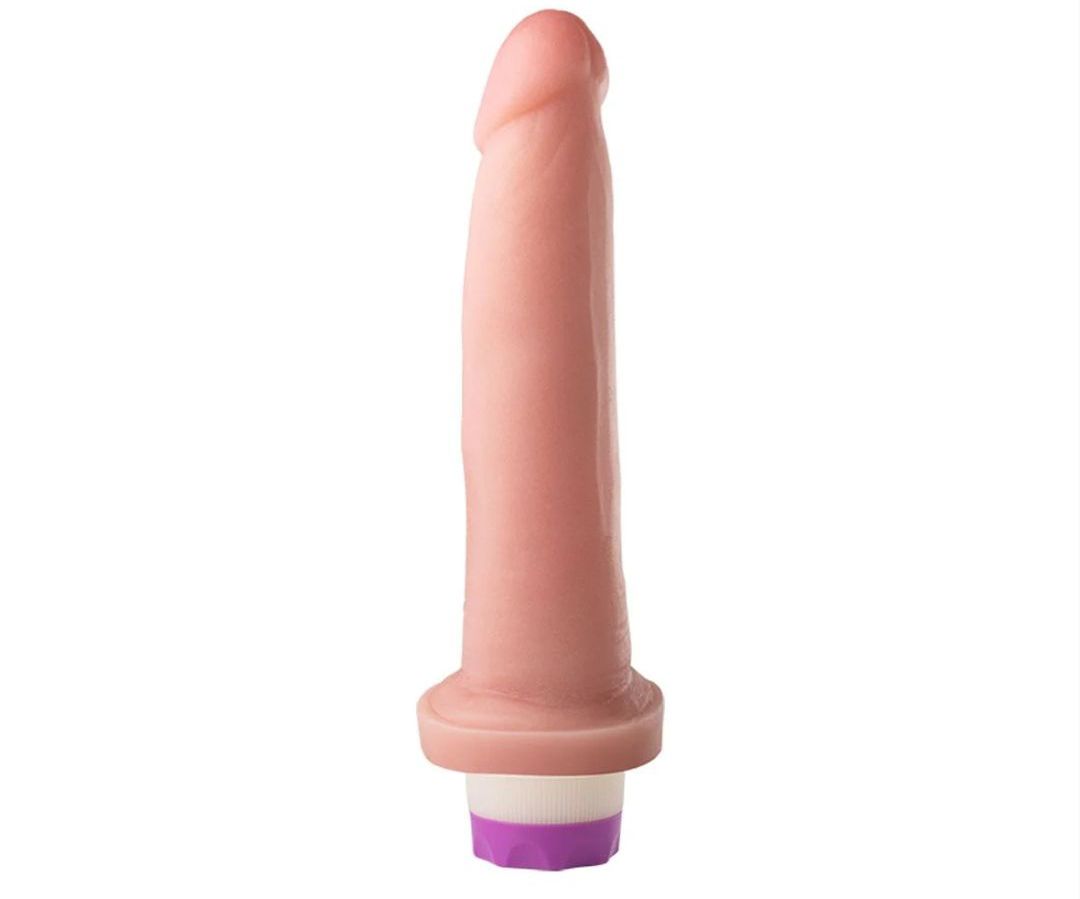 Prótese com vibrador 18 x 4